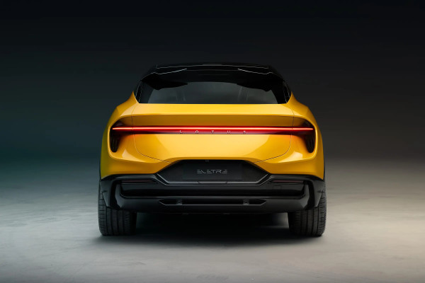 2023 Lotus Eletre без пробега