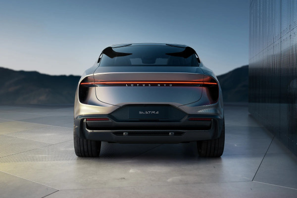 2023 Lotus Eletre без пробега