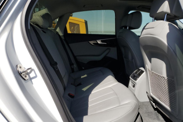 2020 Audi A4 с пробегом 39 060 км