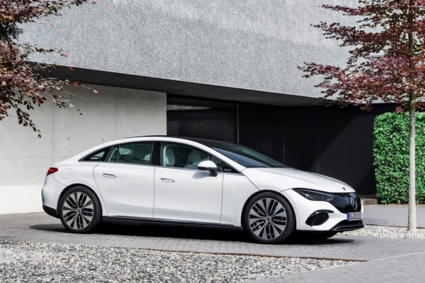 2024 Mercedes-Benz EQE без пробега