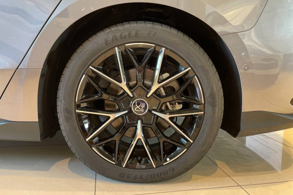 2024 BYD Han с пробегом 73 км