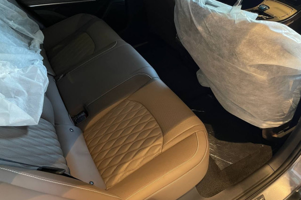 2024 BYD Han с пробегом 73 км