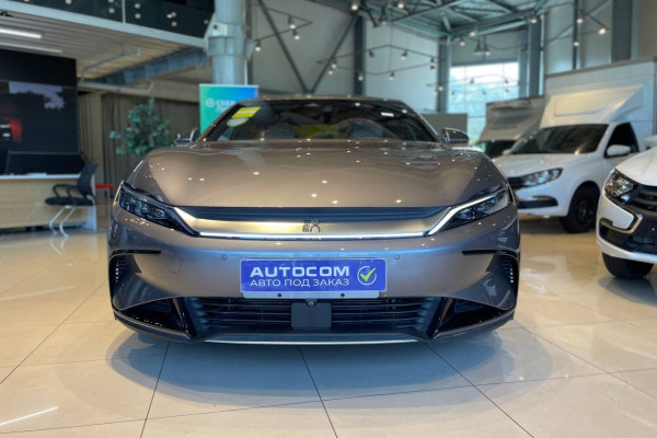 2024 BYD Han с пробегом 73 км