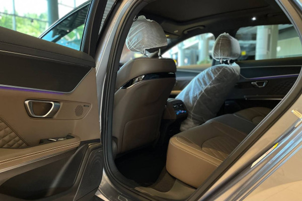 2024 BYD Han с пробегом 73 км