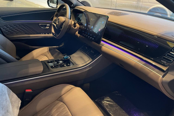 2024 BYD Han с пробегом 73 км