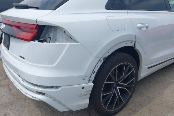 2019 Audi Q8 с пробегом 92 824 км