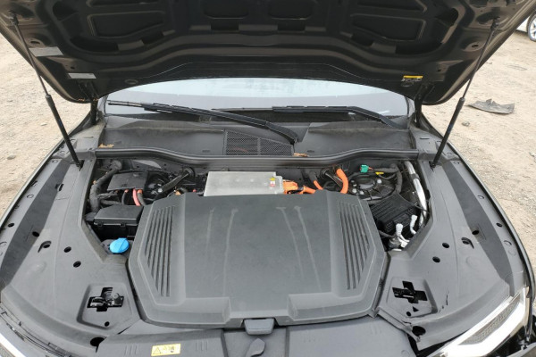 2020 Audi e-tron с пробегом 52 102 км