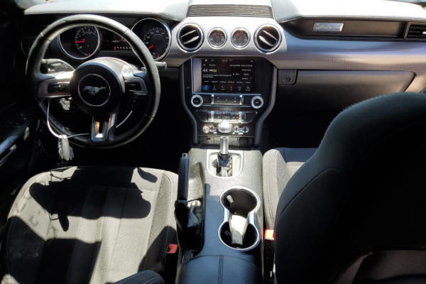 2020 Ford Mustang с пробегом 74 506 км