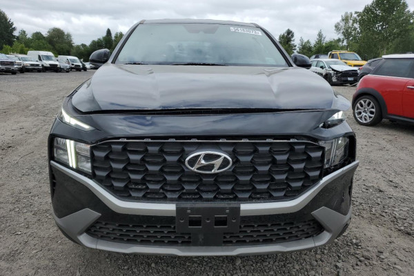 2023 Hyundai Santa Fe с пробегом 5 132 км