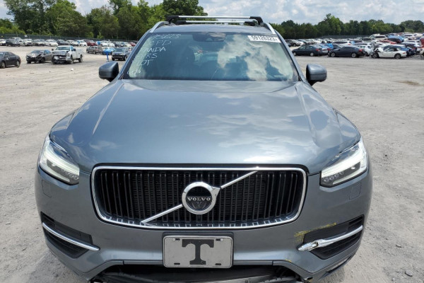 2020 Volvo XC90 с пробегом 67 835 км