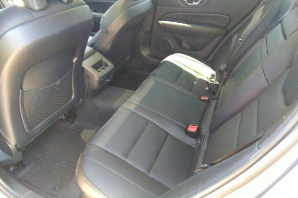 2020 Volvo S60 с пробегом 15 248 км