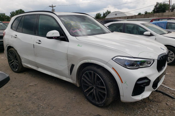 2023 BMW X5 с пробегом 6 418 км
