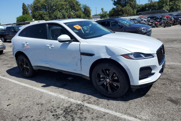 2021 Jaguar F-Pace с пробегом 52 112 км