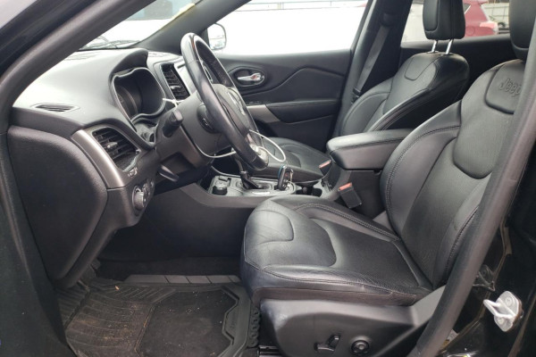 2020 Jeep Cherokee с пробегом 61 988 км