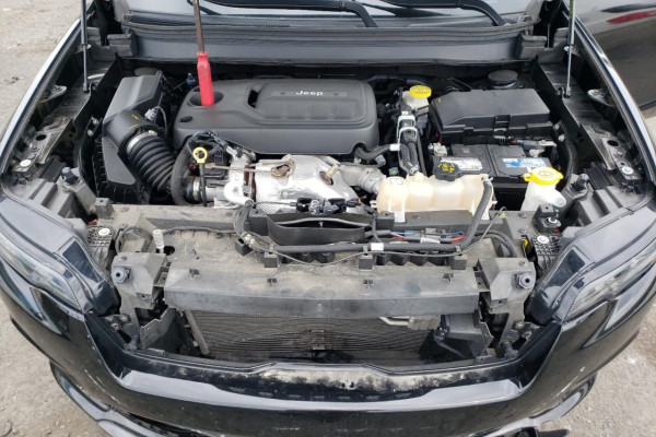 2020 Jeep Cherokee с пробегом 61 988 км