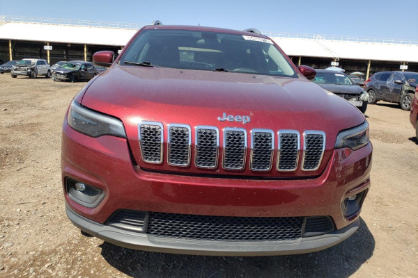 2020 Jeep Cherokee с пробегом 123 622 км