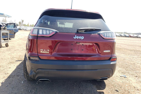2020 Jeep Cherokee с пробегом 123 622 км