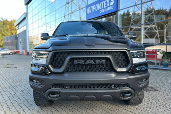 2021 Ram 1500 с пробегом 53 000 км
