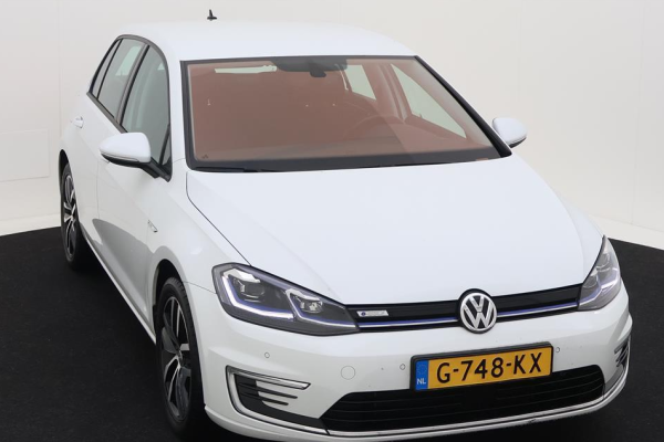 2019 Volkswagen Golf с пробегом 55 000 км