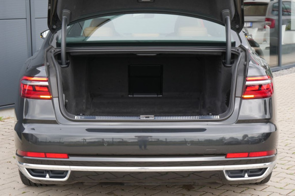 2020 Audi A8 с пробегом 118 000 км