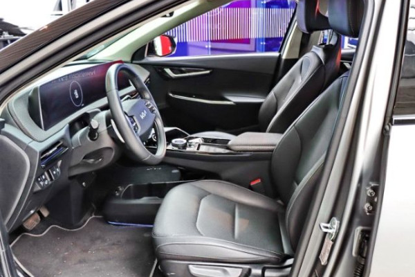 2022 Kia EV6 с пробегом 11 500 км