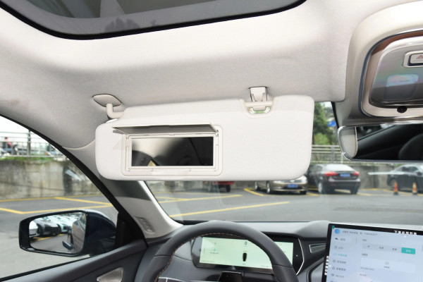 2023 Changan Deepal SL03 без пробега