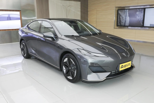 2023 Changan Deepal SL03 без пробега