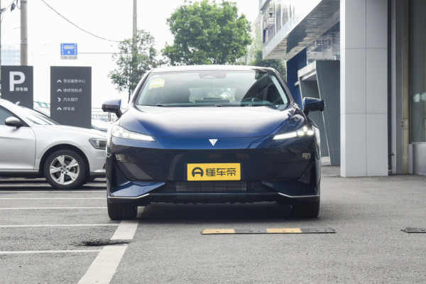 2023 Changan Deepal SL03 без пробега