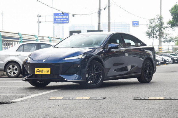 2023 Changan Deepal SL03 без пробега