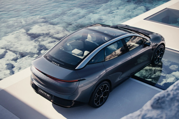 2024 Zeekr 007 без пробега