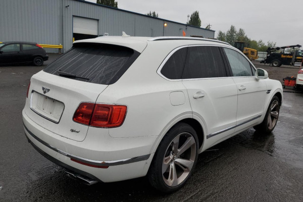 2020 Bentley Bentayga с пробегом 44 853 миль