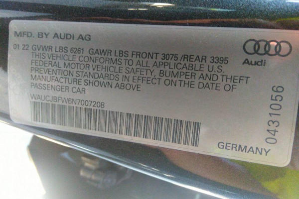 2022 Audi e-tron GT с пробегом 8 772 миль