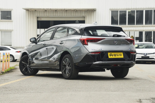 2024 Buick Velite 6 без пробега