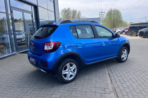 2016 Renault Sandero с пробегом 84 000 км