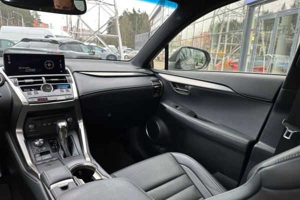 2017 Lexus NX с пробегом 85 700 км