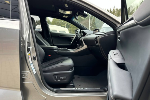 2017 Lexus NX с пробегом 85 700 км