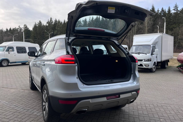 2018 Geely Atlas с пробегом 66 000 км