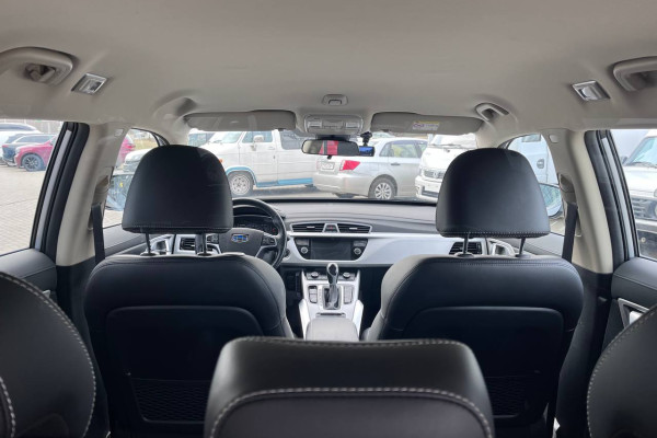 2018 Geely Atlas с пробегом 66 000 км