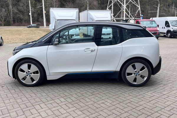 2018 BMW i3 с пробегом 51 000 км