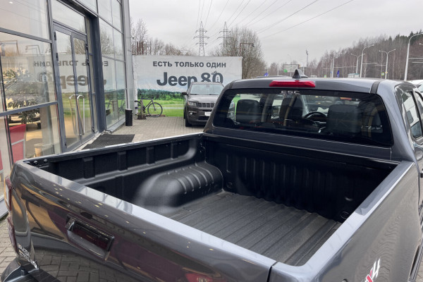 2023 Isuzu D-Max с пробегом 10 км