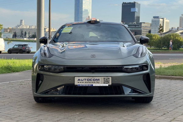 2024 Zeekr 001 с пробегом 20 км