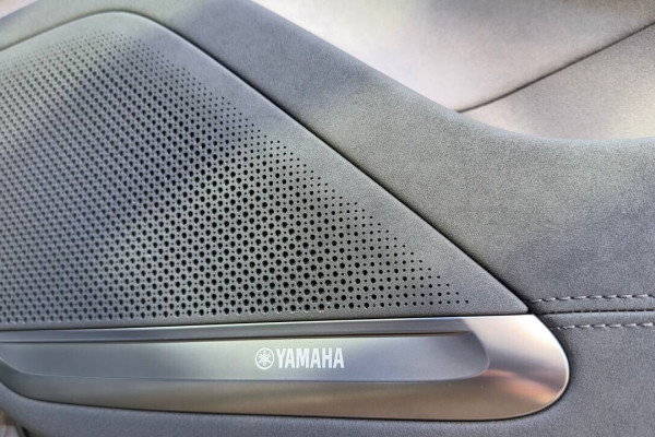 2024 Zeekr 001 с пробегом 20 км