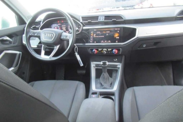 2020 Audi Q3 с пробегом 27 300 км