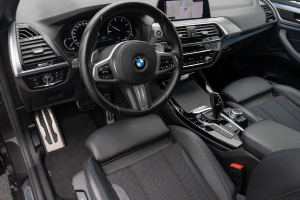 2021 BMW X3 с пробегом 113 000 км