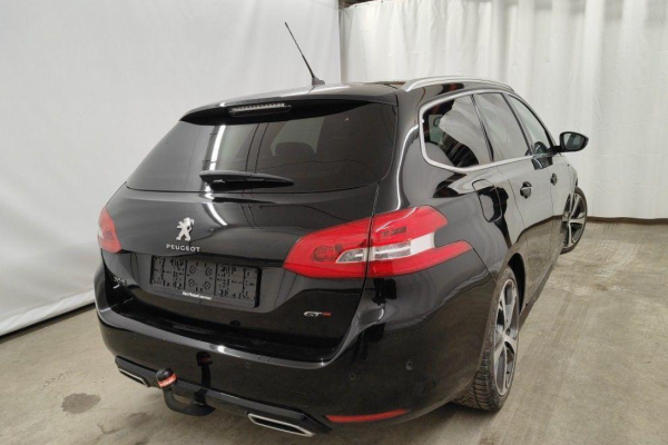 2021 Peugeot 308 с пробегом 110 000 км