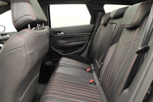 2021 Peugeot 308 с пробегом 110 000 км