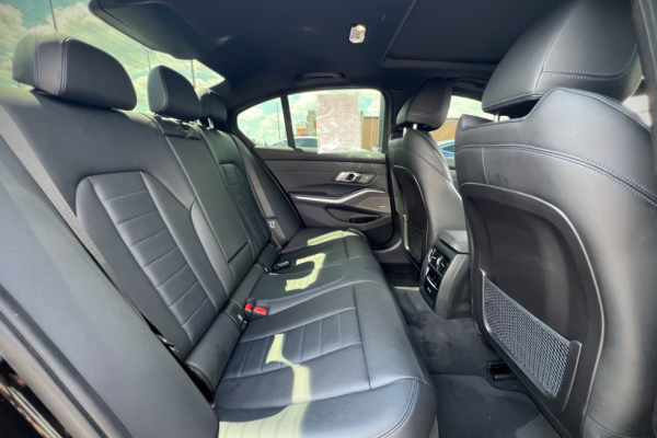 2021 BMW 3 серии с пробегом 64 000 миль