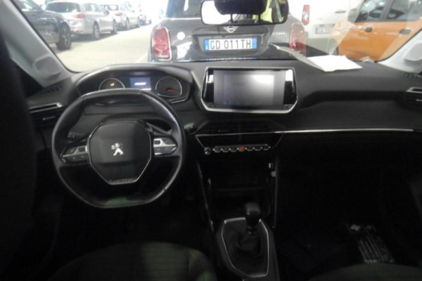 2021 Peugeot 208 с пробегом 113 000 км