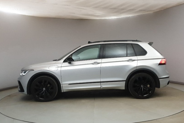 2021 Volkswagen Tiguan с пробегом 56 900 км