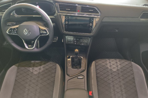 2021 Volkswagen Tiguan с пробегом 56 900 км